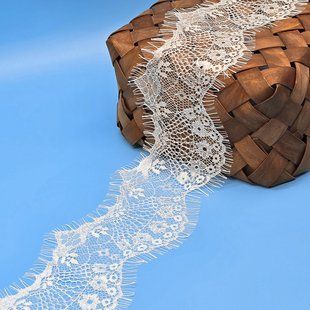 Французское кружево с ресницами (шантильи) / цвет айвори / ширина 7,5 см / упаковка 3 метра Француз - 5005 айворі фото